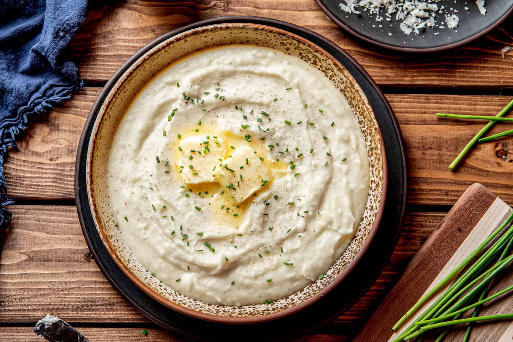 Parmesan Peppercorn Mashed Potatoes (Cacio e Pepe)