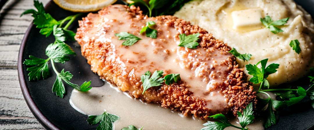 Crunchy Chicken with White Wine Lemon Butter Sauce