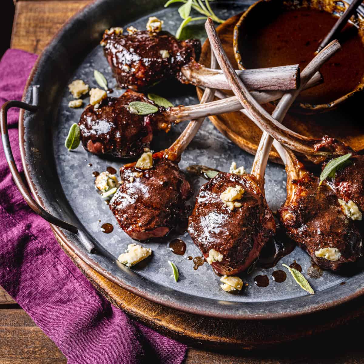 Caffè Mocha Lamb Lollipops