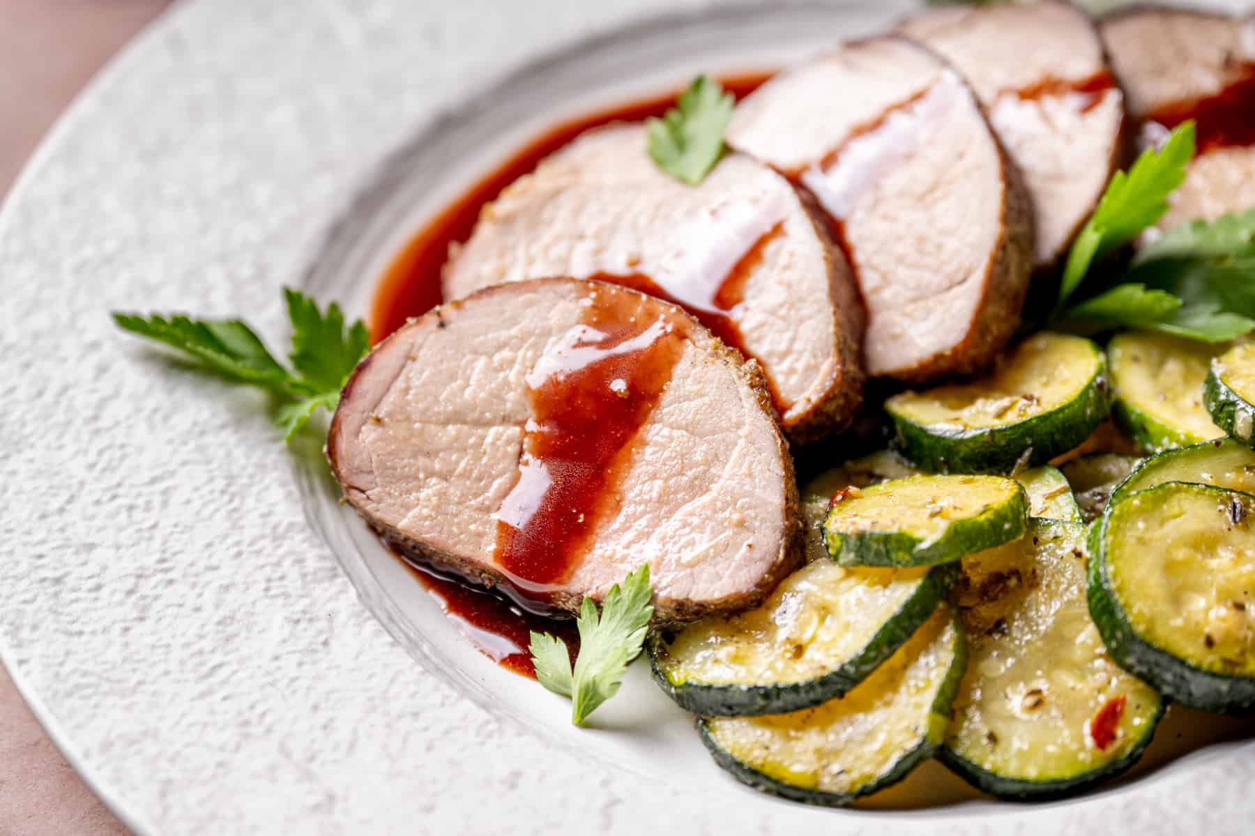 Dry-rubbed pork tenderloin